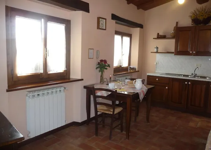 別荘 Magnolia Tuscany House With Pool Poppiena *